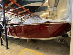 Boesch 680 Costa Brava Deluxe TWIN Runabout