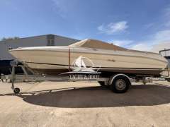 Sea Ray CB 200 Signature