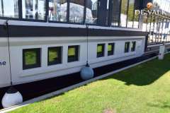 Luxe motor 24 m