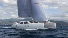 ICE CAT 61 Full Carbon