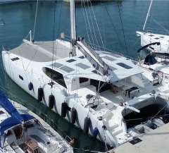 ICE CAT 61 Full Carbon