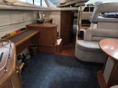 Sealine F 37