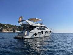Azimut 46