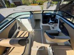 Sea Ray 210 SPX