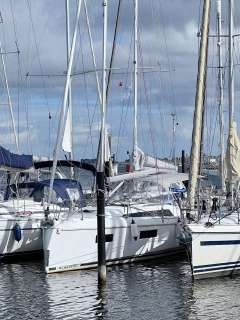 Beneteau Oceanis 34.1