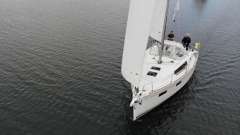 Beneteau Oceanis 35.1