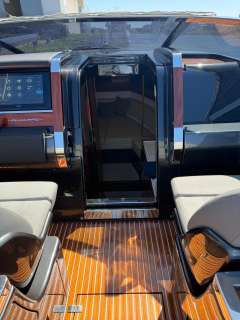 Riva Rivamare 38'