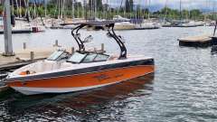 Correct Craft Super Air Nautique 226 - 2010 Wakeboard/Wakesurf
