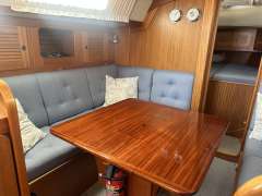 Hallberg Rassy 34