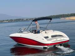 Yamaha WaveRunner SX 210