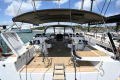 Hanse 548