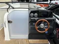 Quicksilver Activ 675 Bowrider