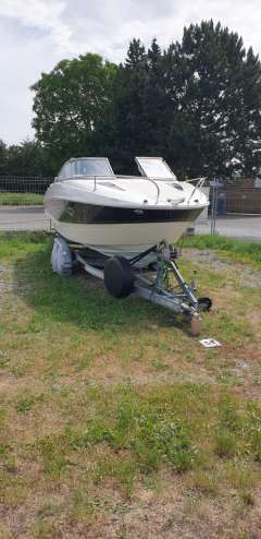 Bayliner 642 Cuddy