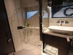 16 - VIP En Suite