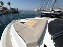 Sunseeker Manhattan 52