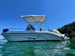 Ranieri Voyager 18S Center Console