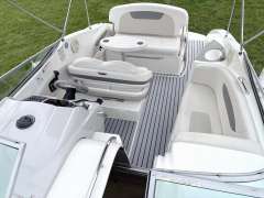 Chaparral 250 Signature