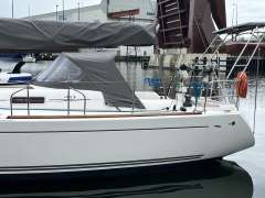 Dufour 40 Performance