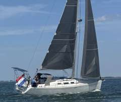 Dufour 40 Performance
