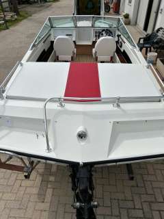 Glastron Laraya SSW 144