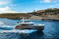 Azimut Magellano 66
