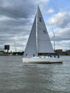 Beneteau First 34.7
