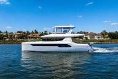 Leopard 53 Powercat