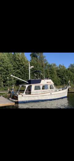 Grand Banks 32