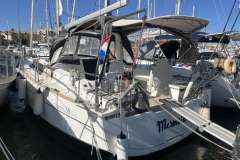 Beneteau Oceanis 38 Marina Estrella