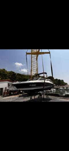 Sea Ray SLX 210