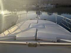 Luhrs 32