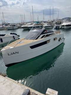 NUVA Yachts M9