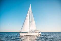 Beneteau Oceanis 55.1 Owner's Version