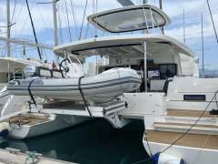Lagoon 46 Owner's Version