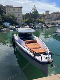 Axopar 37 XC Cross Cabin Brabus