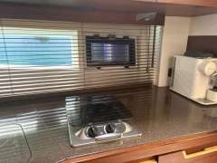 Galeon 325 HTS