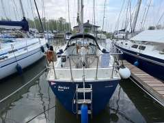 Friendship 35