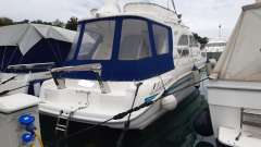 Sealine F33