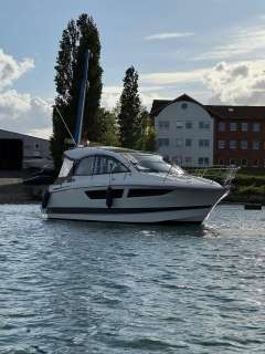 Jeanneau Leader 9