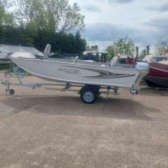 Smokercraft 16ft Motoros yacht