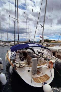 Bavaria 44