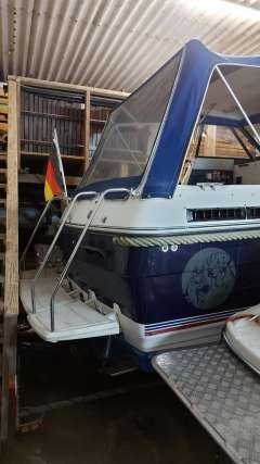 Bayliner 2452 Express
