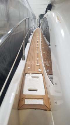Azimut 47 Fly
