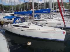 Jeanneau Sun Odyssey 389 Oceánská jachta (bluewater)