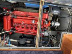 Vri-Jon Contessa 40