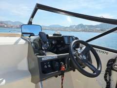 Bayliner VR5 Cuddy