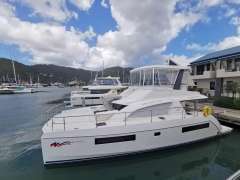 Leopard 43 Powercat Catamarán a motor