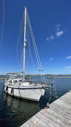 Nauticat 42