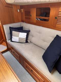 Hallberg-Rassy HR 34