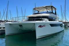 Leopard 53 Powercat Catamarán a motor